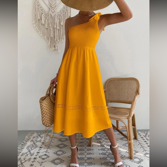 Boho tie one shoulder shoulder shirred lace insert dress - Picture 10 of 16